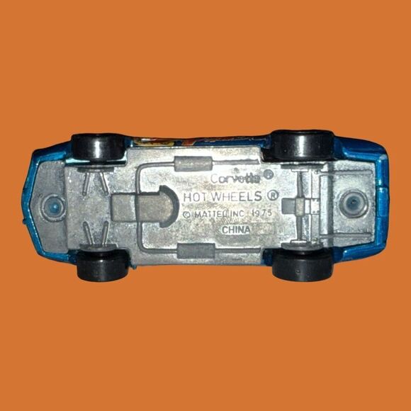 Vintage Mattel 1975 Hot Wheels Blue Red Tiki Corvette Stingray Die Cast Car - Picture 10 of 10